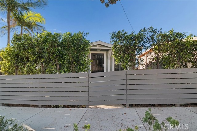 Detail Gallery Image 41 of 71 For 523 S Francisca Ave, Redondo Beach,  CA 90277 - 2 Beds | 2 Baths