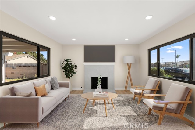 Detail Gallery Image 2 of 34 For 13562 Springdale St, Westminster,  CA 92683 - 3 Beds | 2 Baths