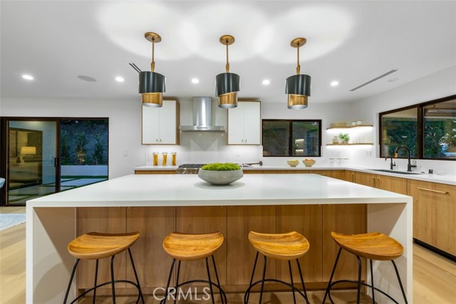 5019 Donna Avenue, Tarzana CA: https://media.crmls.org/medias/306114ac-6b13-4358-b908-672140fe3fa4.jpg