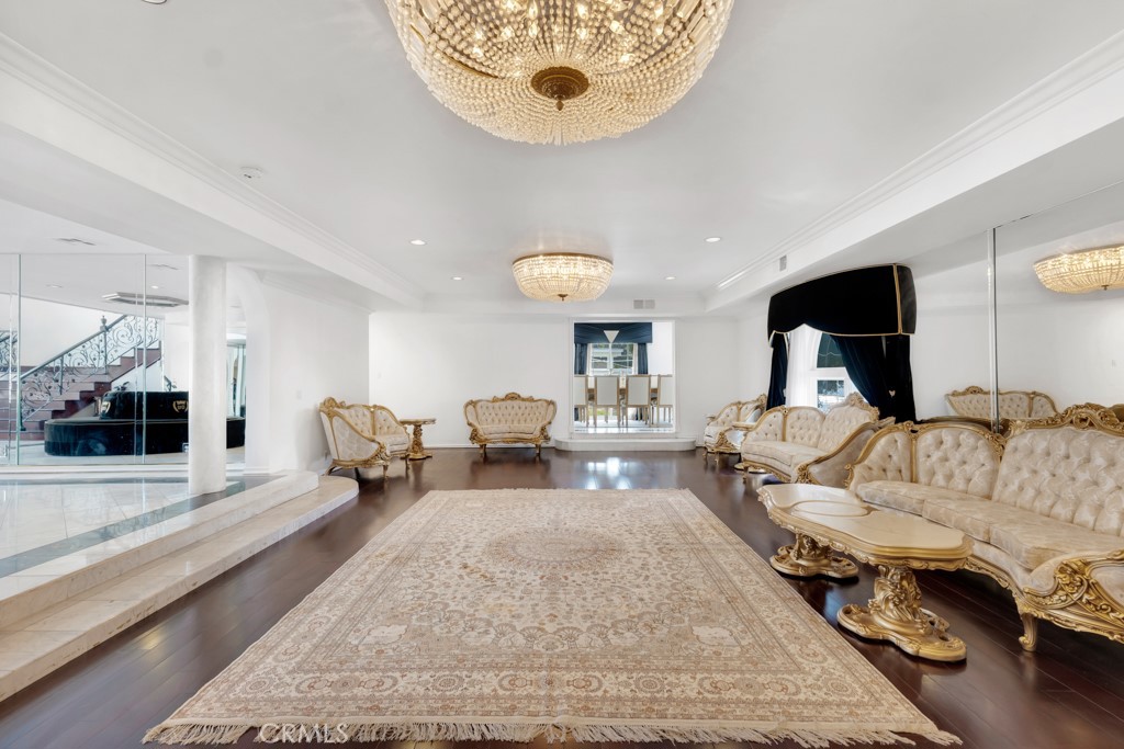 MLS #SR25236623 image #13