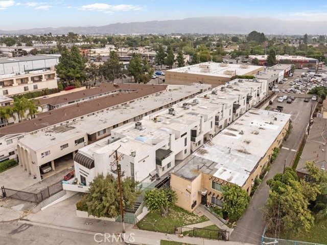 Detail Gallery Image 29 of 33 For 6036 Hazelhurst #C,  North Hollywood,  CA 91606 - 1 Beds | 2 Baths