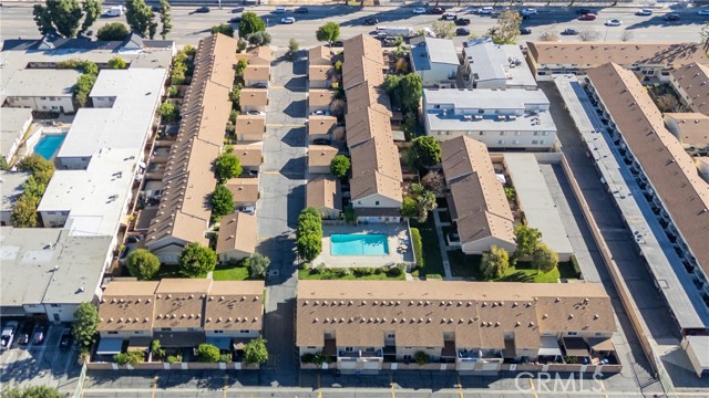 Detail Gallery Image 26 of 34 For 10125 De Soto #45,  Chatsworth,  CA 91311 - 3 Beds | 3 Baths