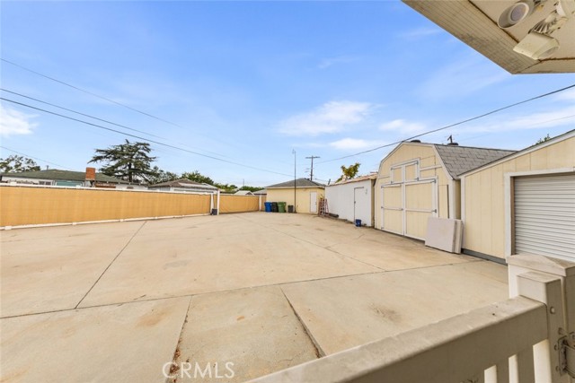 Detail Gallery Image 31 of 31 For 12329 Burton St, North Hollywood,  CA 91605 - 4 Beds | 2/1 Baths