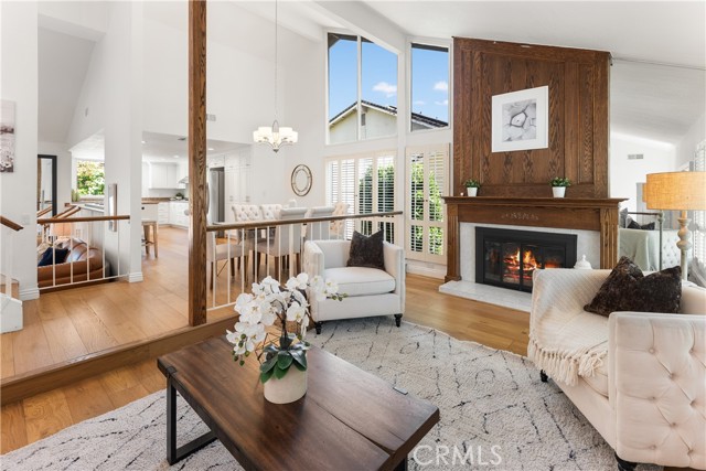 23721 Sarda Road, Valencia CA: https://media.crmls.org/medias/30633f74-554f-4725-8f26-0f6635db9ef4.jpg
