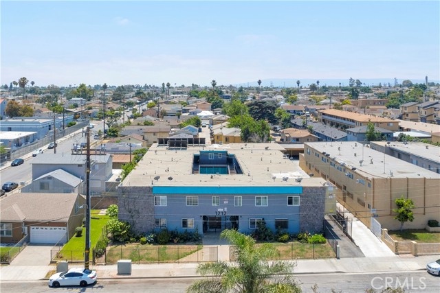 1212 W 107th Street, Los Angeles CA: https://media.crmls.org/medias/30636527-8097-4c76-9801-2f2a66807a90.jpg