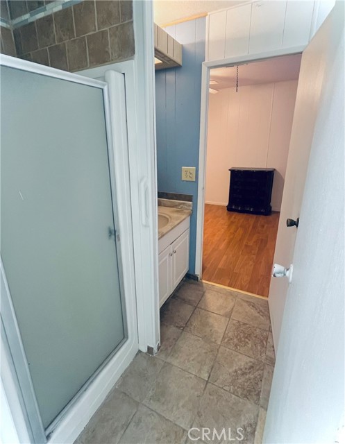 9391 California Avenue, Riverside CA: https://media.crmls.org/medias/3063beff-a3af-41fd-b819-8a4b0cefc3bb.jpg