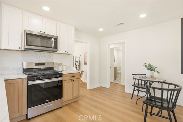 11268 Roswell Avenue, Pomona CA: https://media.crmls.org/medias/3063f34b-cfde-4329-90b5-6510c0bbc83e.jpg