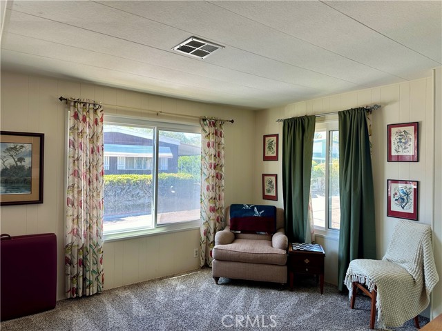 Detail Gallery Image 3 of 19 For 295 N Broadway St #125,  Santa Maria,  CA 93455 - 2 Beds | 2 Baths