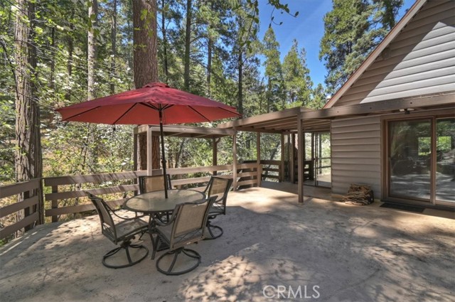 Detail Gallery Image 31 of 52 For 851 Cottage Grove, Lake Arrowhead,  CA 92352 - 2 Beds | 2 Baths