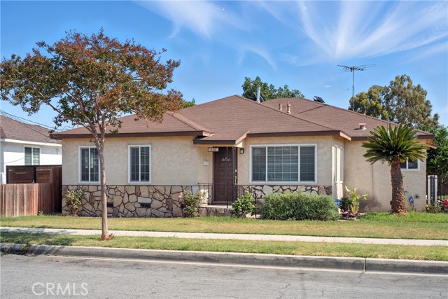 12218 Academy Way, Artesia CA: https://media.crmls.org/medias/30663a03-03e3-4f81-a375-2882c174703b.jpg