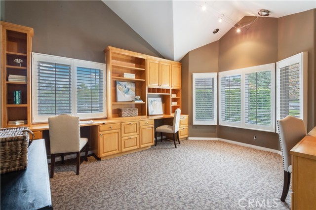 6 Colina Lane, Rolling Hills Estates, California 90274, 5 Bedrooms Bedrooms, ,6 BathroomsBathrooms,Residential,Sold,Colina,PV22224362
