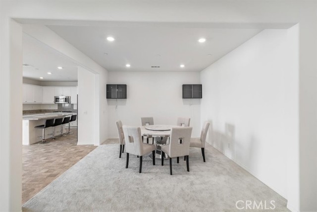 Detail Gallery Image 10 of 42 For 4852 S Jordan Ave, Ontario,  CA 91762 - 5 Beds | 3 Baths