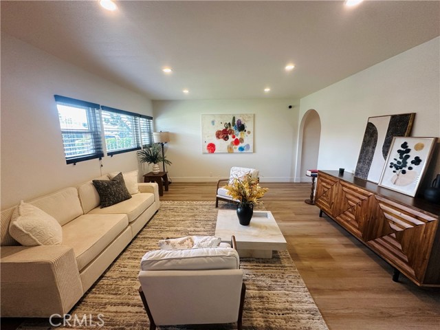 Detail Gallery Image 32 of 40 For 4759 N Fenimore, Covina,  CA 91722 - 4 Beds | 2 Baths