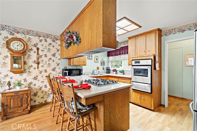 Detail Gallery Image 10 of 39 For 16331 Mahogany St, Fountain Valley,  CA 92708 - 5 Beds | 2 Baths