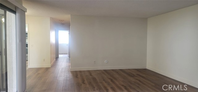 Detail Gallery Image 7 of 14 For 8633 Portola Ct 15a,  Huntington Beach,  CA 92646 - 2 Beds | 2 Baths