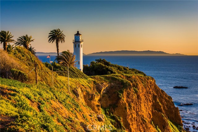 Hike to the iconic Pt. Vicente Lighthouse