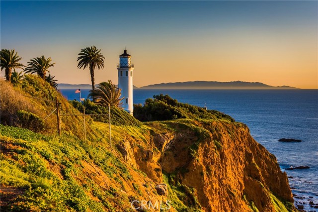 Hike to the iconic Pt. Vicente Lighthouse