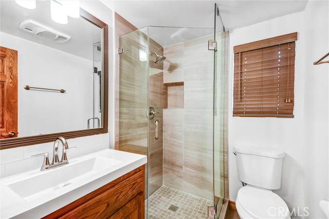 Detail Gallery Image 14 of 30 For 34 Hidden Valley Rd, Monrovia,  CA 91016 - 5 Beds | 4/1 Baths