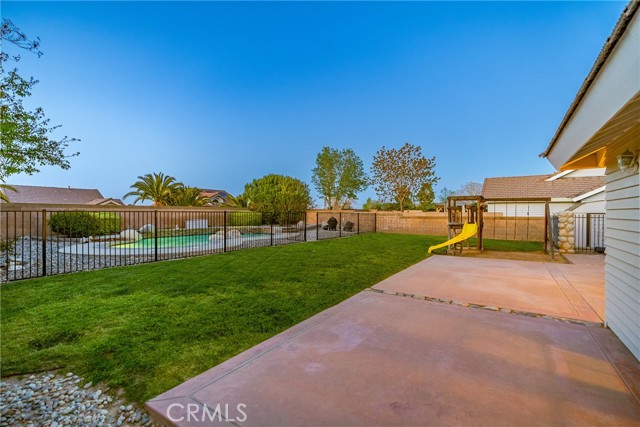 Detail Gallery Image 37 of 55 For 6021 Country Ln, Lancaster,  CA 93536 - 4 Beds | 3 Baths