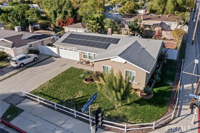 Detail Gallery Image 3 of 36 For 20101 Superior St, Chatsworth,  CA 91311 - 3 Beds | 2 Baths