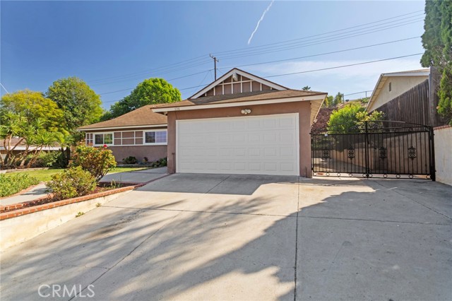 Detail Gallery Image 3 of 59 For 1736 Outpost Dr, Corona,  CA 92882 - 4 Beds | 2 Baths