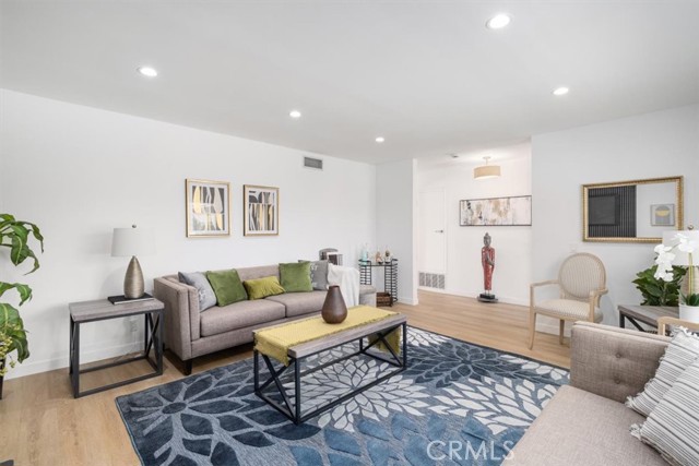 Detail Gallery Image 11 of 55 For 13864 Elgers St, Cerritos,  CA 90703 - 3 Beds | 2 Baths