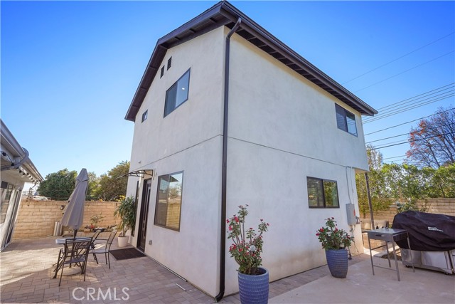 11647 N. Paso Robles Avenue, Granada Hills CA: https://media.crmls.org/medias/306e0d67-ef3e-45ab-9ace-962d30f7d98f.jpg