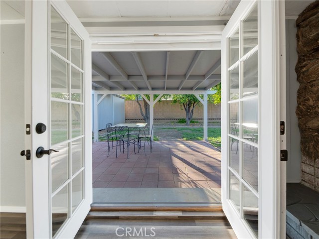 Detail Gallery Image 43 of 53 For 6215 Glide Ave, Woodland Hills,  CA 91367 - 4 Beds | 3 Baths