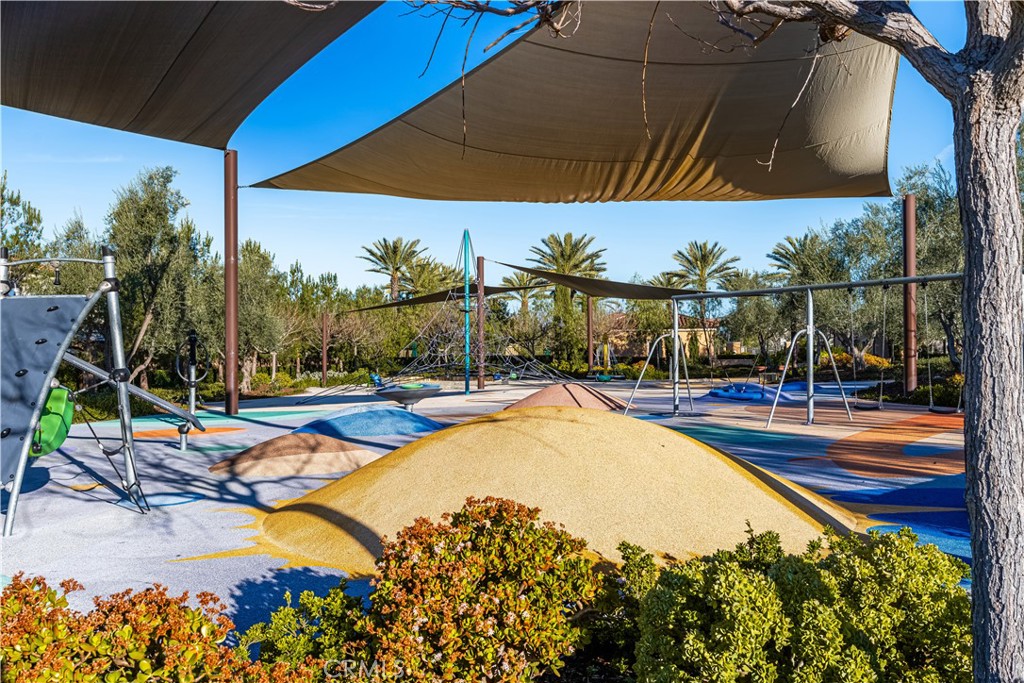 MLS #OC25228348 image #31