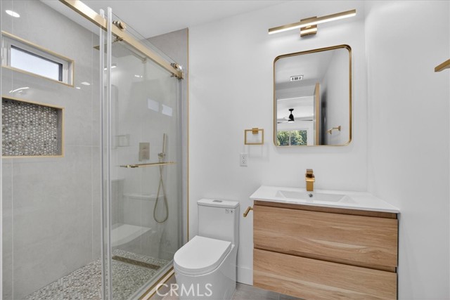 Detail Gallery Image 19 of 49 For 7055 Fallbrook Ave, West Hills,  CA 91307 - 4 Beds | 2 Baths