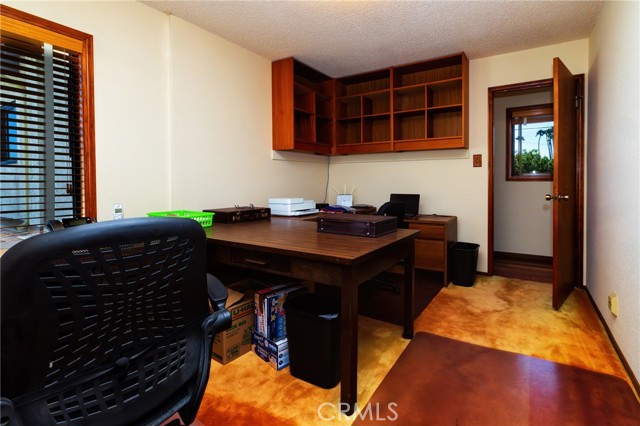 1323 Silvius Avenue, San Pedro CA: https://media.crmls.org/medias/306f3b93-c936-47d2-964d-47643d963bba.jpg