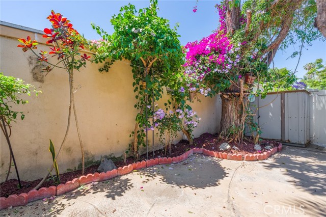 Detail Gallery Image 35 of 37 For 1919 Sherry Ln #28,  Santa Ana,  CA 92705 - 3 Beds | 2 Baths