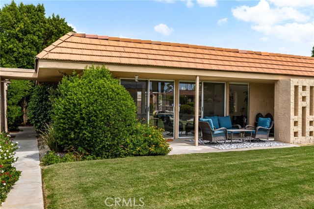Detail Gallery Image 3 of 62 For 76915 Roadrunner Dr, Indian Wells,  CA 92210 - 3 Beds | 3 Baths
