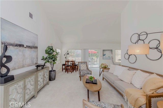 2501 Tiffany Place, Fullerton CA: https://media.crmls.org/medias/3072a47e-4ff8-4798-b831-e92763673702.jpg