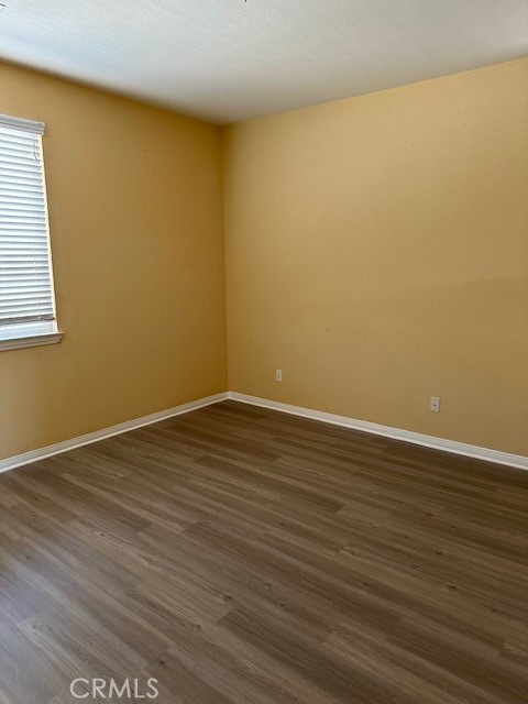 Detail Gallery Image 25 of 28 For 13004 Hillhaven Ct, Victorville,  CA 92392 - 5 Beds | 3/1 Baths