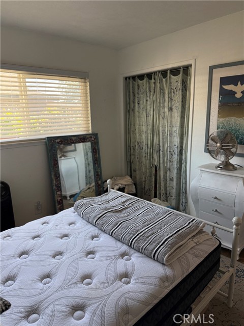 Detail Gallery Image 23 of 39 For 15911 Dundalk Ln, Huntington Beach,  CA 92647 - 3 Beds | 2 Baths