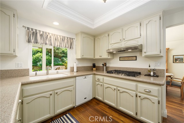 Detail Gallery Image 13 of 40 For 24772 Weyburn, Laguna Hills,  CA 92653 - 4 Beds | 2/1 Baths