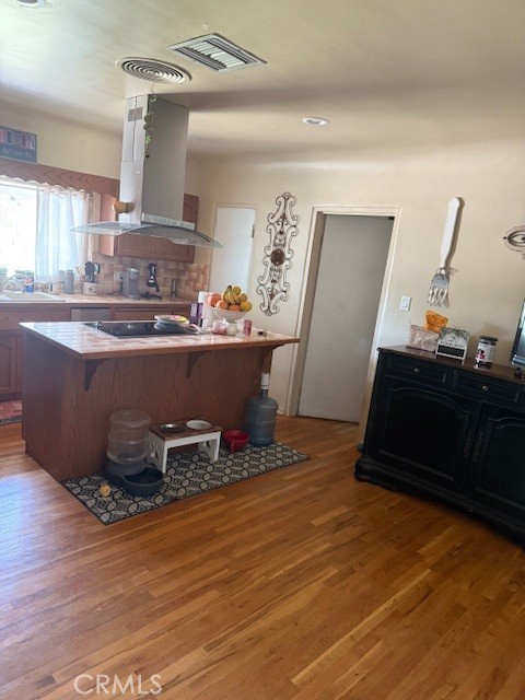 MLS #OC25258300 image #8