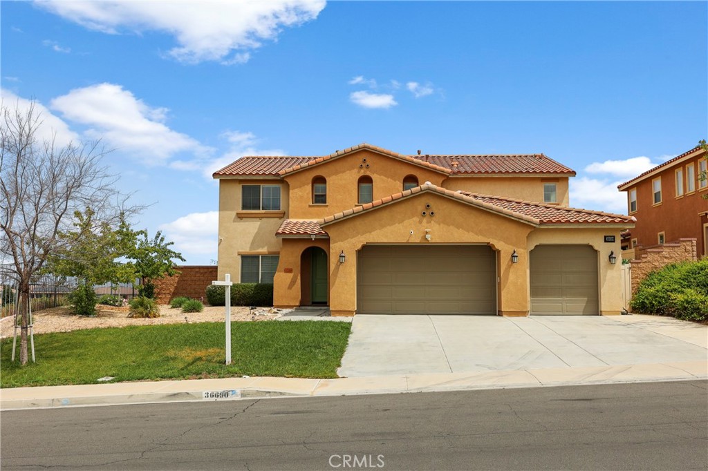 36690 Acanthus Drive, Lake Elsinore, CA 92532