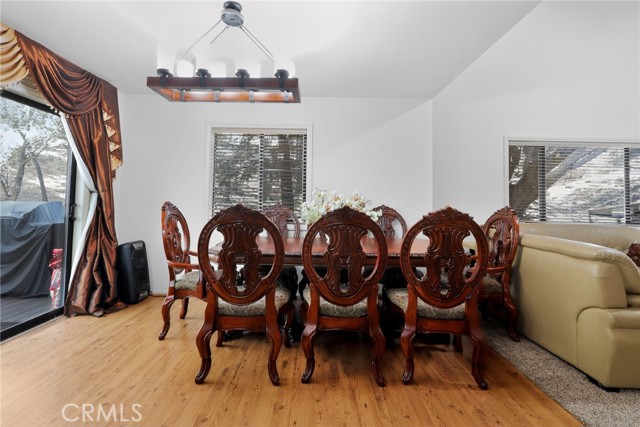 Detail Gallery Image 19 of 30 For 1312 Zermatt Court, –,  CA 93222 - 3 Beds | 3 Baths