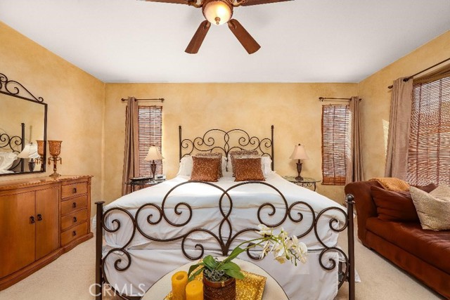 Detail Gallery Image 11 of 21 For 27635 Elkwood Ln, Castaic,  CA 91384 - 4 Beds | 2/1 Baths