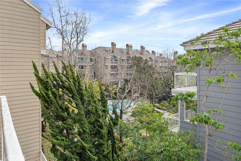 MLS #OC25249407 image #21