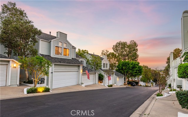 Detail Gallery Image 2 of 46 For 1150 W Capitol #148,  San Pedro,  CA 90732 - 3 Beds | 2/1 Baths