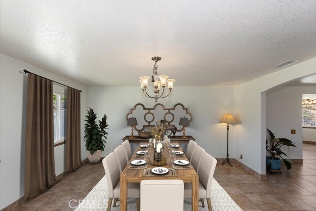 Detail Gallery Image 33 of 75 For 21208 via Liago, Lake Mathews,  CA 92570 - 4 Beds | 2 Baths