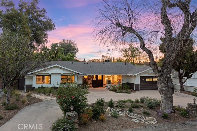 Image 3 of 55 For 5319 Penfield Avenue