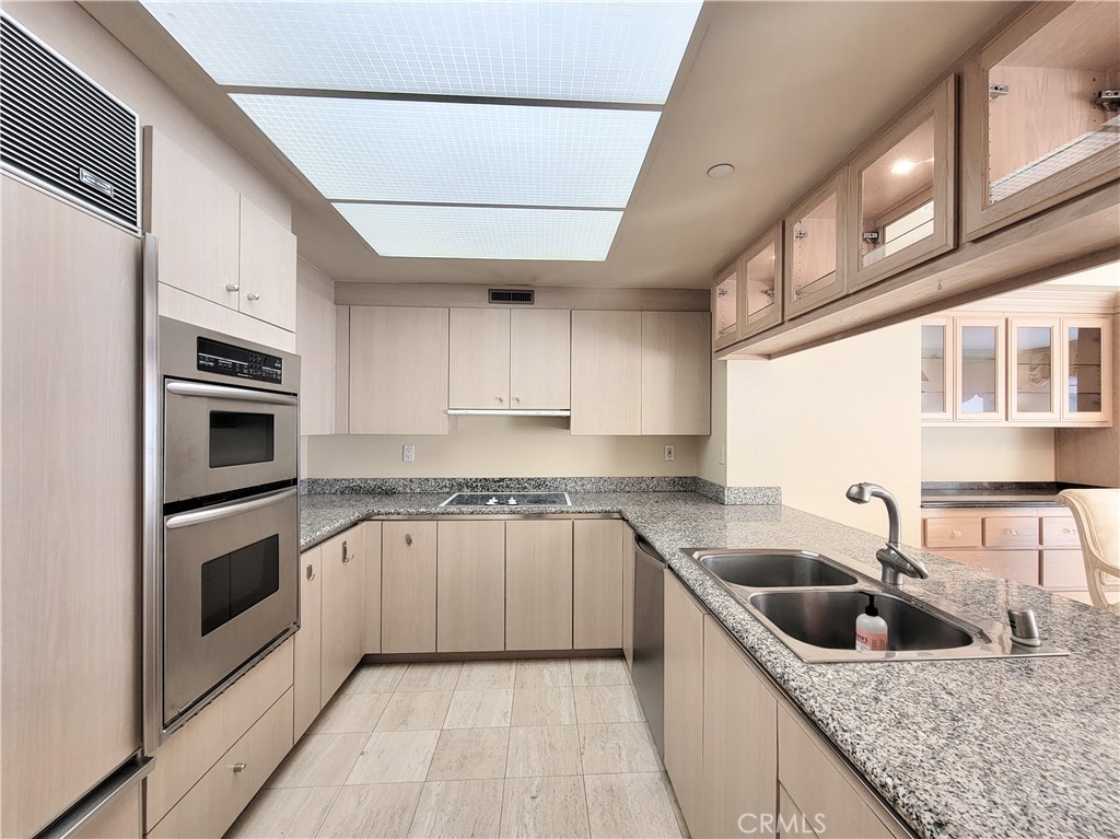 MLS #PW25280473 image #8