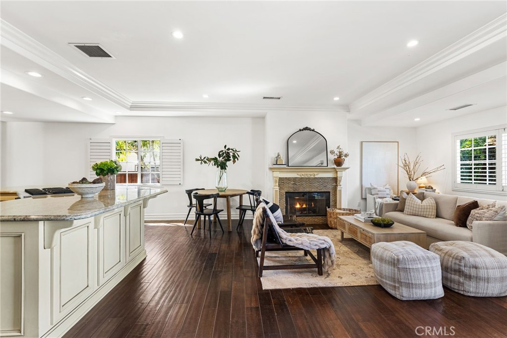 307abaa4 3f17 4730 Bff3 2a755ec65582