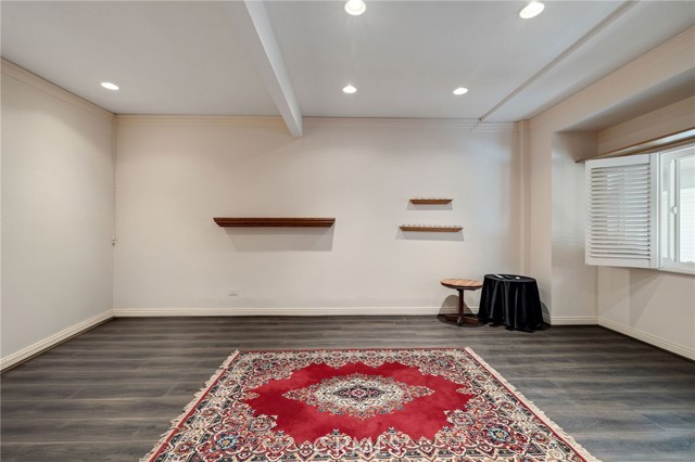 Detail Gallery Image 7 of 41 For 619 N Guadalupe #4,  Redondo Beach,  CA 90277 - 3 Beds | 2/1 Baths