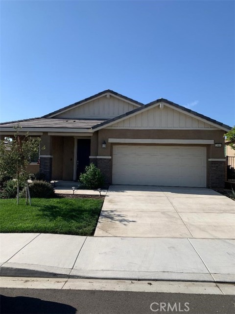 3984 Oregon Ash Way, San Bernardino, CA 92407