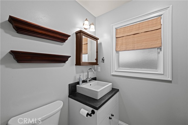 Detail Gallery Image 24 of 39 For 263 Ginevra, Long Beach,  CA 90803 - 3 Beds | 2 Baths